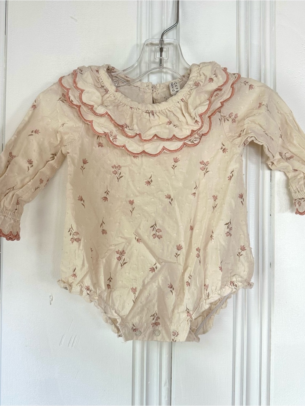 Baby Floral Ruffle-Trim Long Sleeve Bodysuit - Cream with Pink Accents